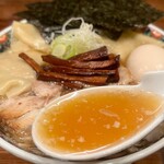 奈つやの中華そば - もちもち雲呑味玉中華そば・メンマ増し・海苔増し