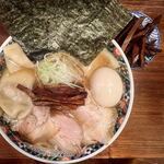 奈つやの中華そば - もちもち雲呑味玉中華そば・メンマ増し・海苔増し