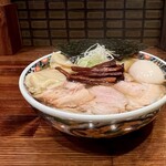 奈つやの中華そば - もちもち雲呑味玉中華そば・メンマ増し・海苔増し