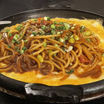 柊山ガーデン - 鉄板ナポリタン