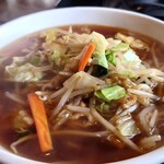 麺飯家龍門 - 野菜炒めラーメン