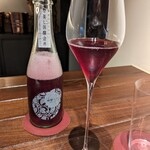 Osteria il Mosto - １杯目 美し国醸造所のロゼスパーリング、爽やかで美味しー♪