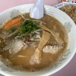 ラーメンハウス北斗 - みそラーメン