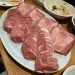 炭火焼肉ホルモンさわいし - 