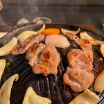 赤磚成吉思汗俱樂部 南7條店 - 