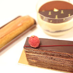 ラ・メゾン・デュ・ショコラ - プティガトー  '13 12月中旬