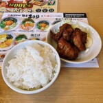 東京まぜそば 麺屋 まつり - 唐揚げご飯セット(300円)