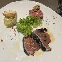 COLONIAL BEACH 横浜ハンマーヘッド - 