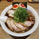 Rock’anDo - 肉中華そば（醤油）＋味玉