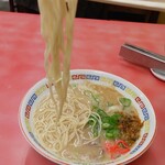 とんとん - とんこつラーメン ※麺の状態 (2024.02.08)