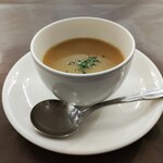 モン - 季節のスープ