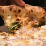 ラ・ピッコラ・ターヴォラ - 