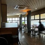 カフカ - ホント子供の頃オカンに連れてかれた雰囲気