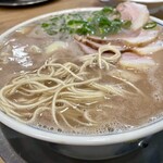 博多だるま 総本店 - チャーシューワンタンメン