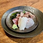 並木屋 - お造り盛り合わせ(ぶり、マグロのほほ肉、たいらぎ、すみいか、ほたるいか、天然平目)