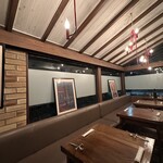 ダコージ - 店内