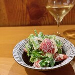 日本ワイン酒場 じゃん - イチゴと菜花の白和え