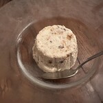 ダコージ - ヘーゼルナッツのセミフレッド