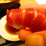 鮨処 凜 - ランチおまかせセット１０貫・凛　日替わり汁物付き　３５００円（税込）　握り-９　本鮪赤身【２０２４年２月】