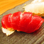 鮨処 凜 - ランチおまかせセット１０貫・凛　日替わり汁物付き　３５００円（税込）　握り-９　本鮪赤身【２０２４年２月】