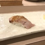 すし さか井 - 追加したキンキ