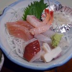 みやこや - マグロ，スズキ，南蛮海老，タコ，白魚