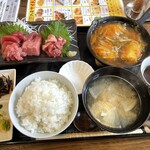 Izakeshokudou Waraku - おさかな定食　1,700円