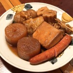 空き屋 - おでん 牛すじ
            おでん だいこん
            おでん ウインナー
            おでん はんぺん
            おでん ロールきゃべつ
            