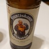 Munich Airport Lufthansa Business Lounge　G - ドリンク写真:好きなフランツィスカーナー（ドイツ）の瓶ビール（ラウンジ内）