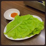 鶏の焼肉 ピリ辛鶏 - 