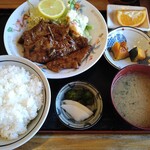 宿場食堂 - レバー生姜焼き定食