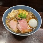 麺屋 ルリカケス - 味玉醤油そば