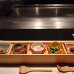 久坊 - 先付け　手が込んでいます