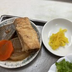 大衆食堂ちとせ - 煮物とお漬物