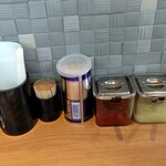 ラーメン 野良裏家 - 卓上味変調味料