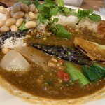 Yakuzen Kare Jinenjo - 野菜カレー（ランチ）