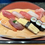 しほう田 - にぎり鮨ランチ … ¥1,300円（税込）