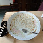 とんきち - 味噌汁椀が小さく見えるでしょ〜　皿の花柄がジャンボ大盛の証٩(๑òωó๑)۶