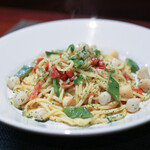 生パスタのお店 collina - 料理写真:小柱とセミドライトマトのオイルソース☆