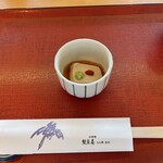 Yuugyoan Tanku Makita Mise - 胡麻豆腐あんかけ