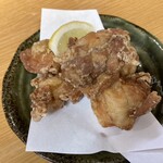 酒処 大吉 - 鶏の唐揚げ