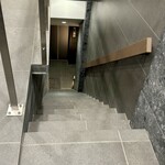 赤坂 鮨 天ぷら 祇園いわい - お店への階段