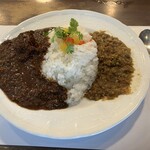 Curry&herb Cherry blossom - オーナー的にはご飯大盛りがオススメ。