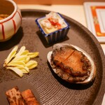 赤坂 鮨 天ぷら 祇園いわい - アワビのうま煮