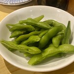 居酒屋　葉牡丹 - 枝豆 280円。