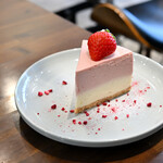 and C - セット 苺のレアチーズケーキ(季節限定)＠税込800円→700円