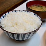 キッチンアオキ - ハンバーグと海老フライ(ライス・みそ汁付)@税込1,450円