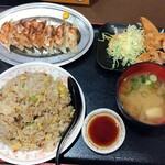 家食屋 ほんてん - 料理写真:チャーハンセット