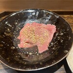 肉割烹 上 - 