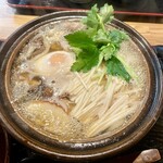 手打うどん かとう - 鍋焼きうどん（1620円）